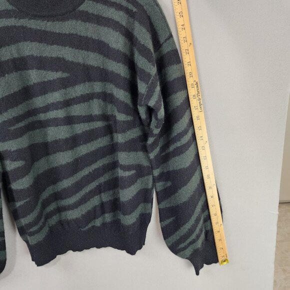 Aqua Cashmere Black and Green Zebra Pattern Turtleneck Sweater - Picture 4 of 7